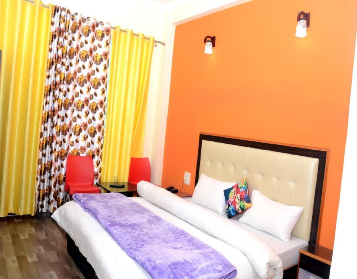 Stayapart - Hotel Bagsu Sarovar Dharamshala Dış mekan fotoğraf